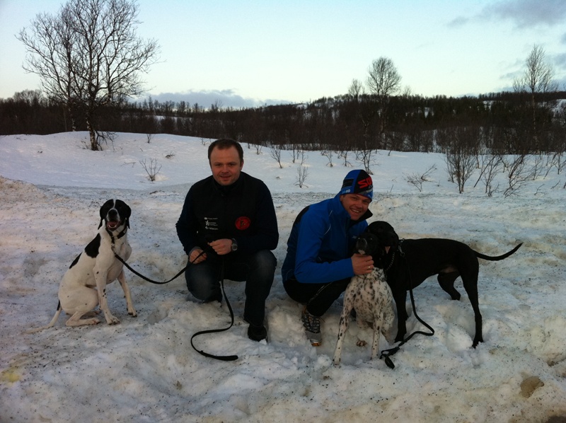 Sven-Erik med Barack og Jim med Kitty og Jeger